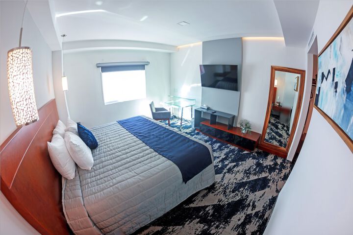 Room 12 of 36