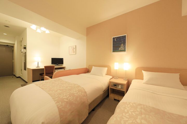 Room 15 of 98