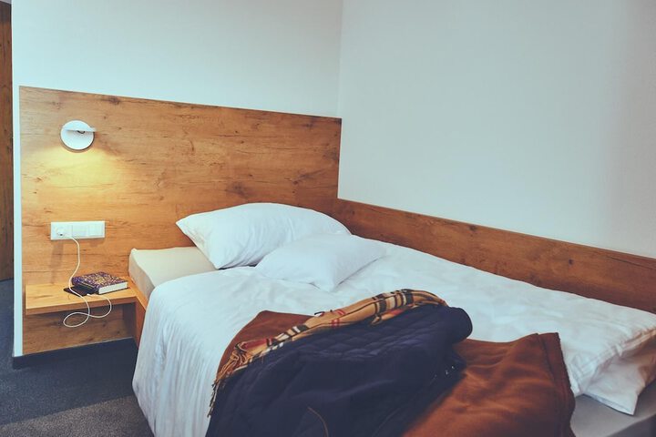 Room 13 of 47