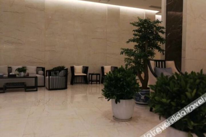 Hotel Interior 14 of 28