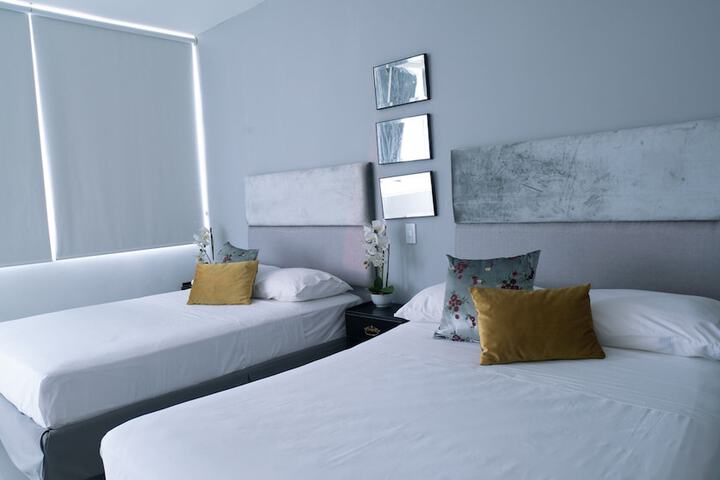 Room 14 of 36