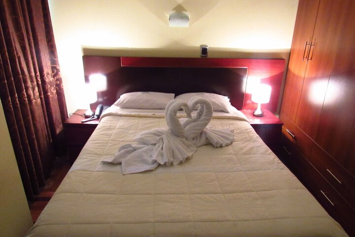 Room 6 of 24
