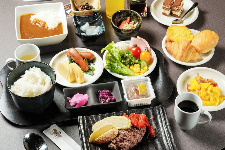 Dining Photos