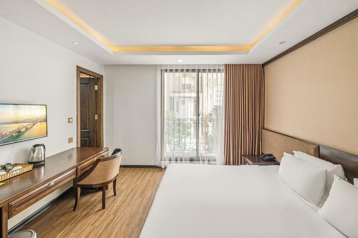 Room 74 of 112