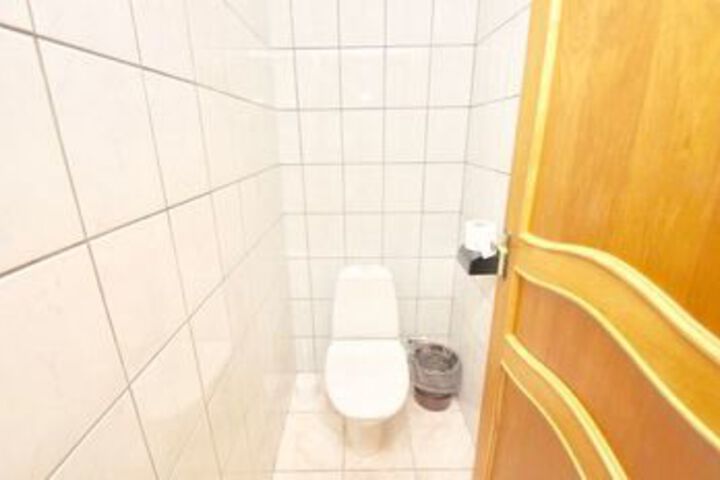Room 3 of 36