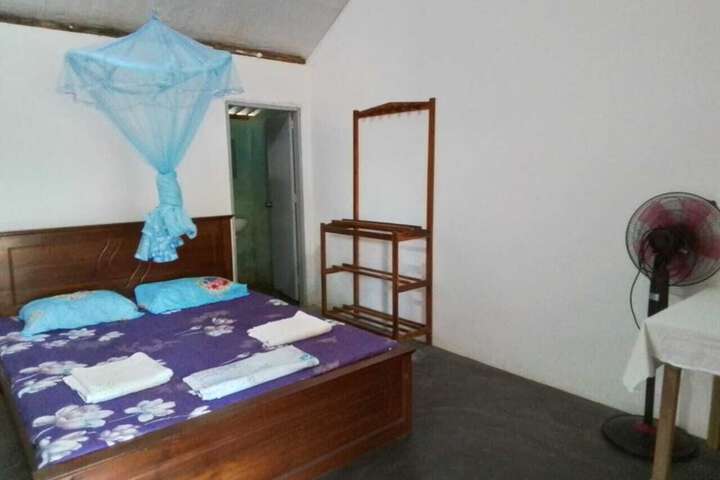 Room 11 of 43