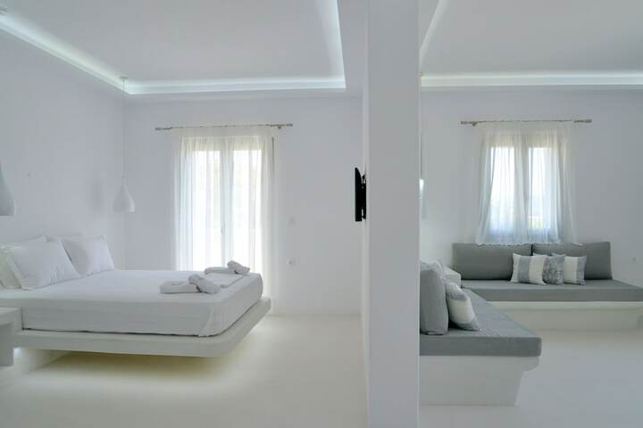 Room 28 of 62