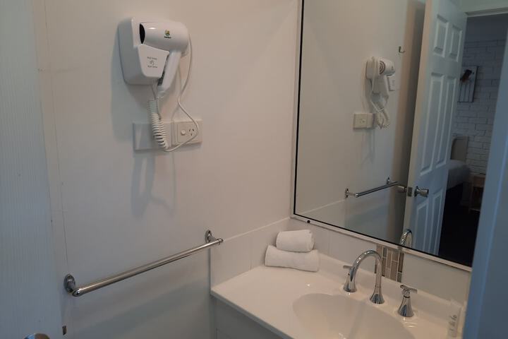 Bath Interior