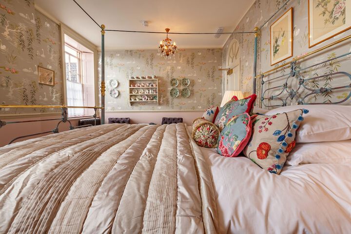 Room 45 of 91