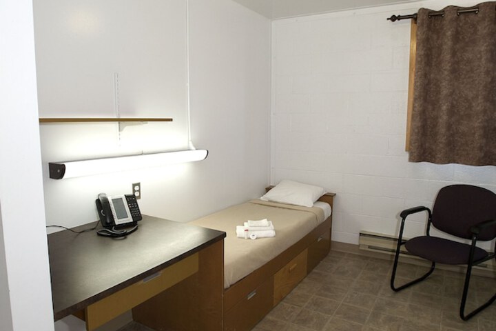 Room 12 of 67