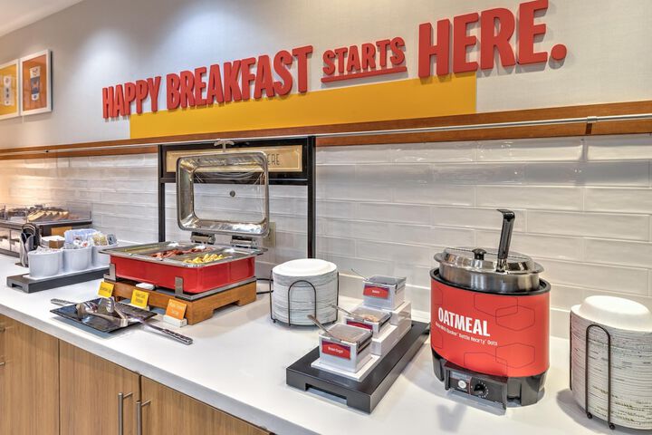 Breakfast/Coffee Service 32 of 49