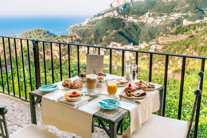 Breakfast/Coffee Service 63 of 69