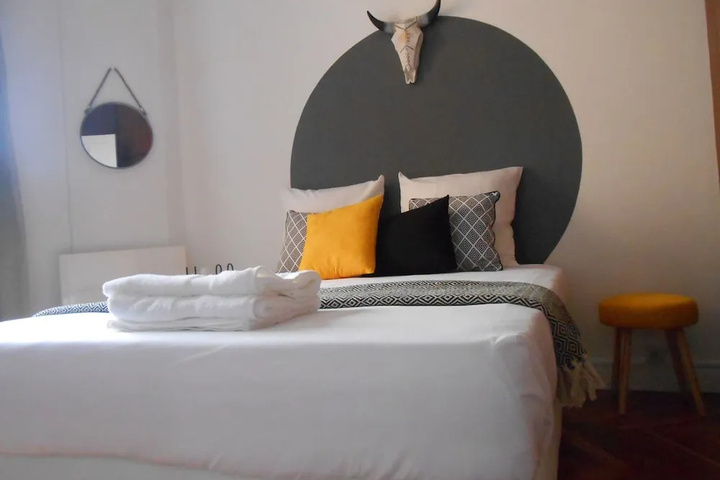 Room 3 of 11