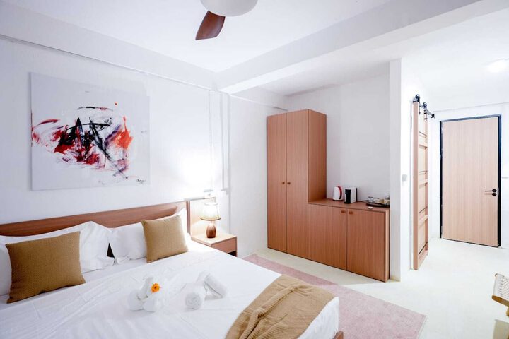 Room 2 of 21