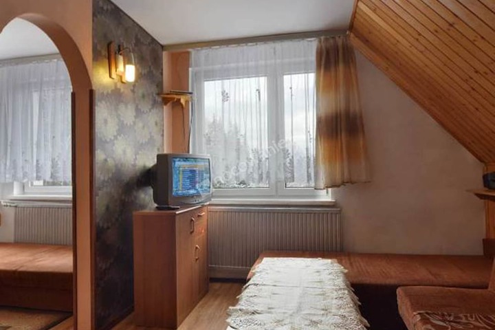 Room 35 of 37