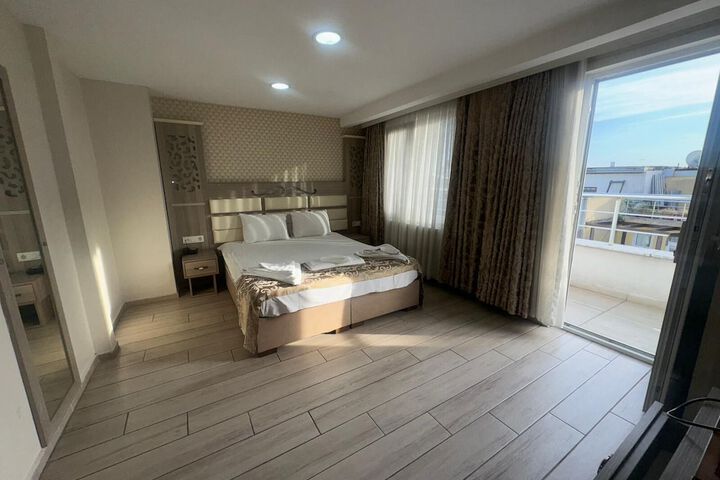 Room 36 of 70