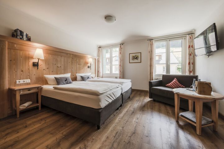 Room 10 of 54