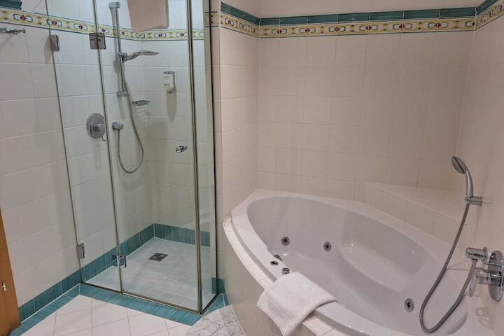 Clean Restrooms