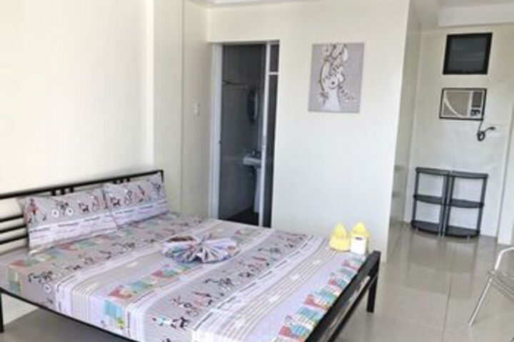 Room 17 of 22