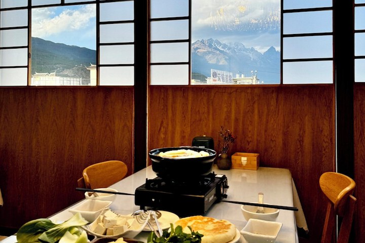 Dining 68 of 126