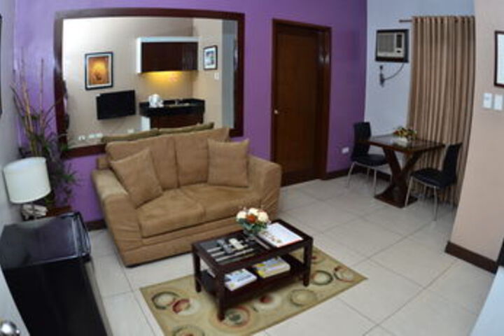 Room 40 of 73