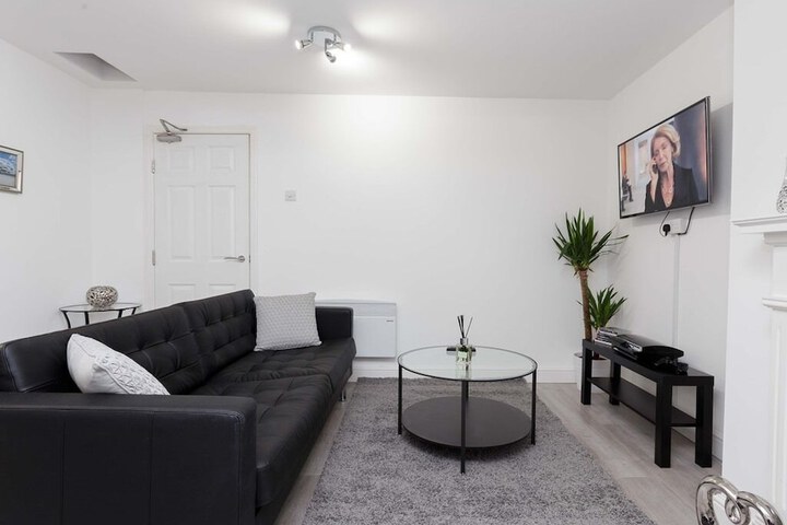 Live in Leeds Grange Apartments Image 2