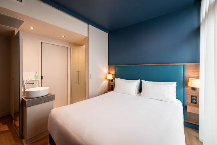 Room 13 of 67