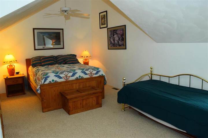1 Bedroom Condo Villa Queen Bed Sofa (50 of 252)