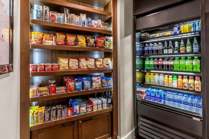 Snack bar