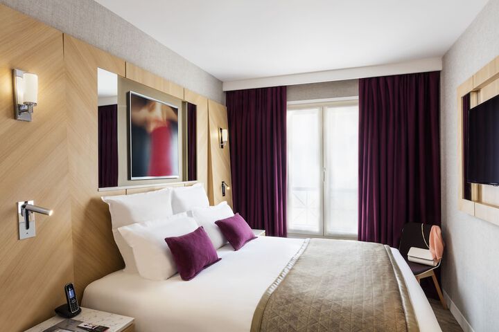 Room 4 of 29