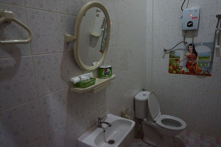 Room 16 of 23