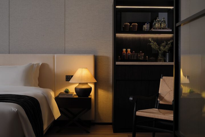 Room 14 of 24