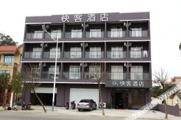 Hotel 4 of 26