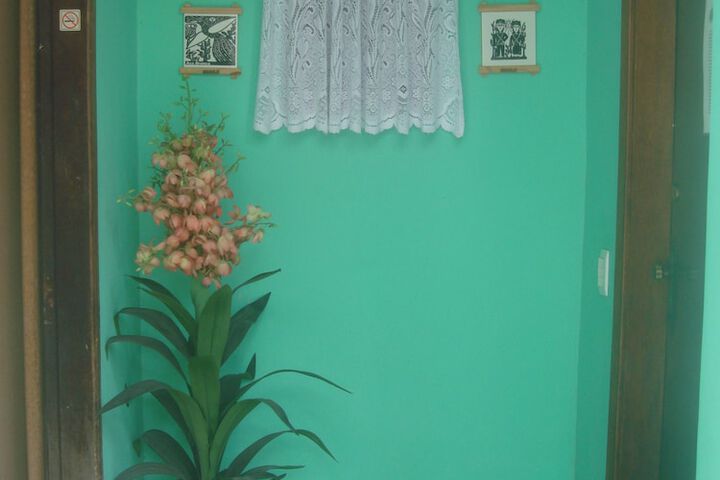 Room 22 of 76