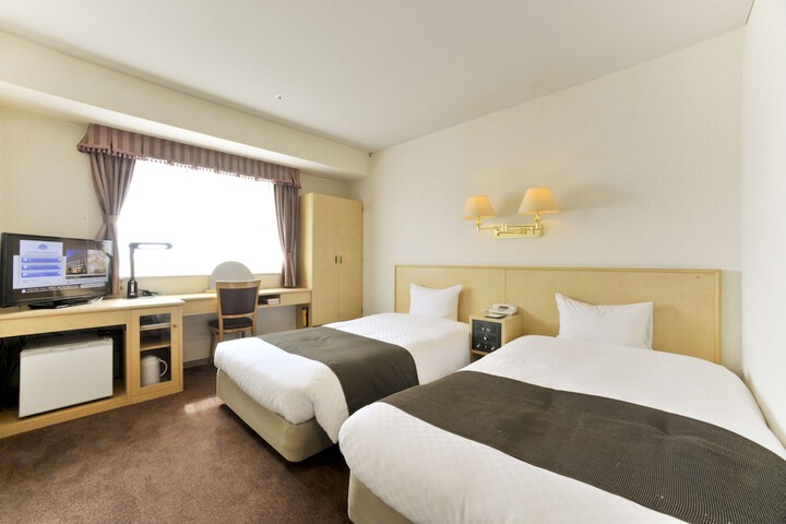 Room 5 of 39