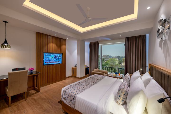 Room 5 of 23