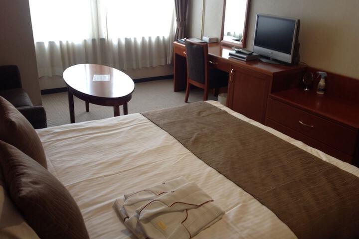 Room 21 of 64
