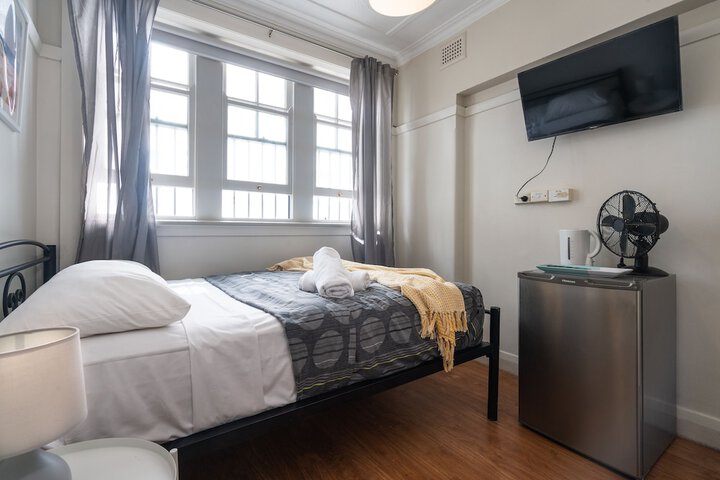 Room 15 of 61