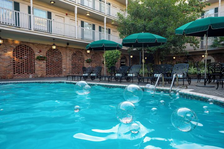 Pool 19 of 32