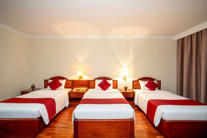 Room 46 of 169
