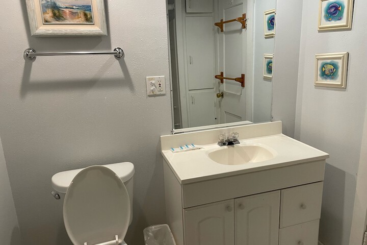 Room 98 of 143