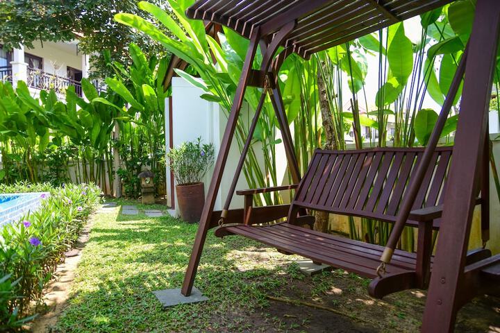 Hotel Exterior 208 of 209