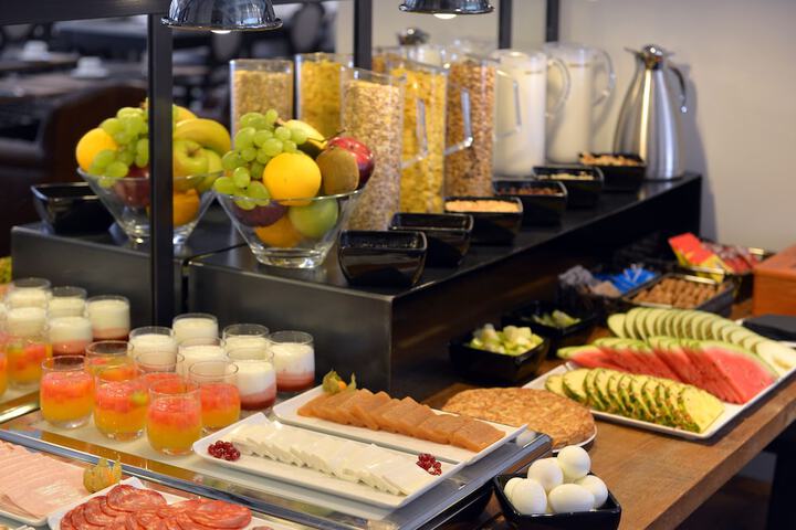 Breakfast/Coffee Service 22 of 54