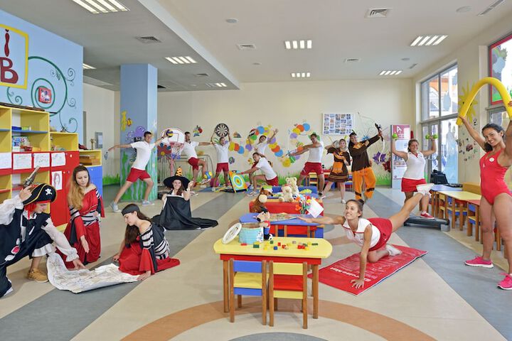 Childrens Activities 44 of 89