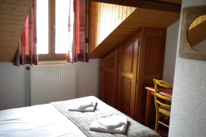 Room 12 of 45