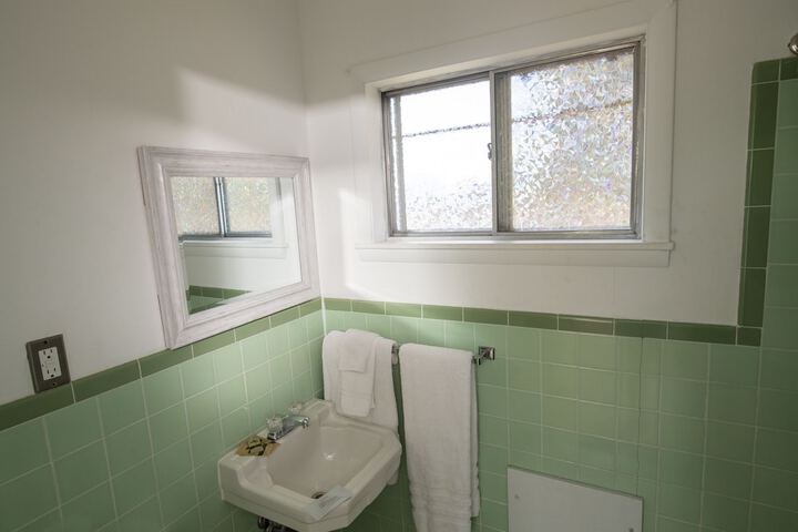 Room 75 of 154