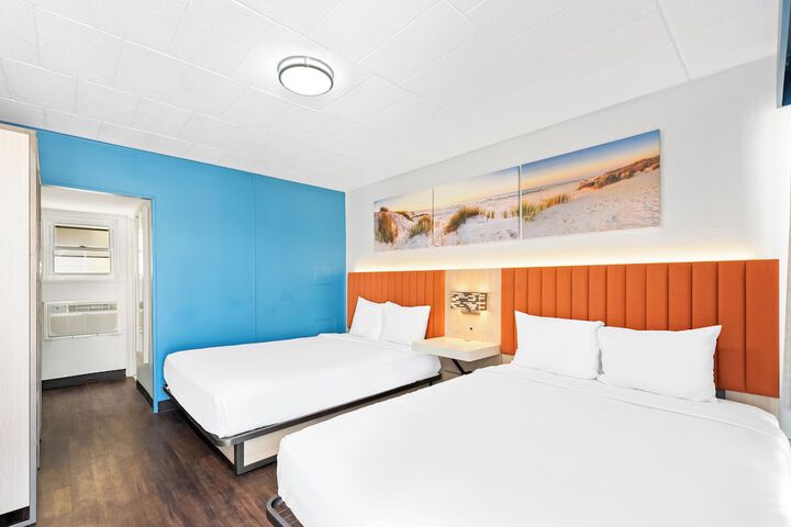 2 Double Beds (6 of 7)