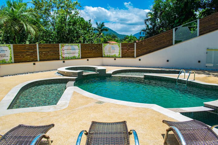 Hotel with Pool