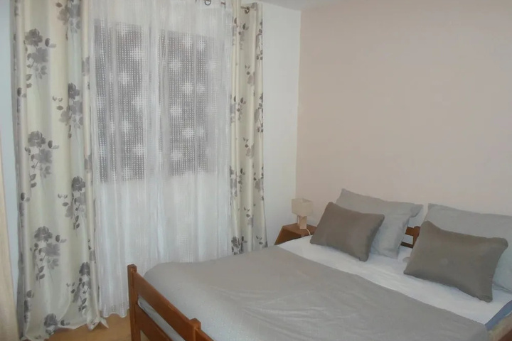 Room 4 of 21