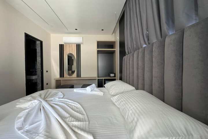 Room 31 of 85